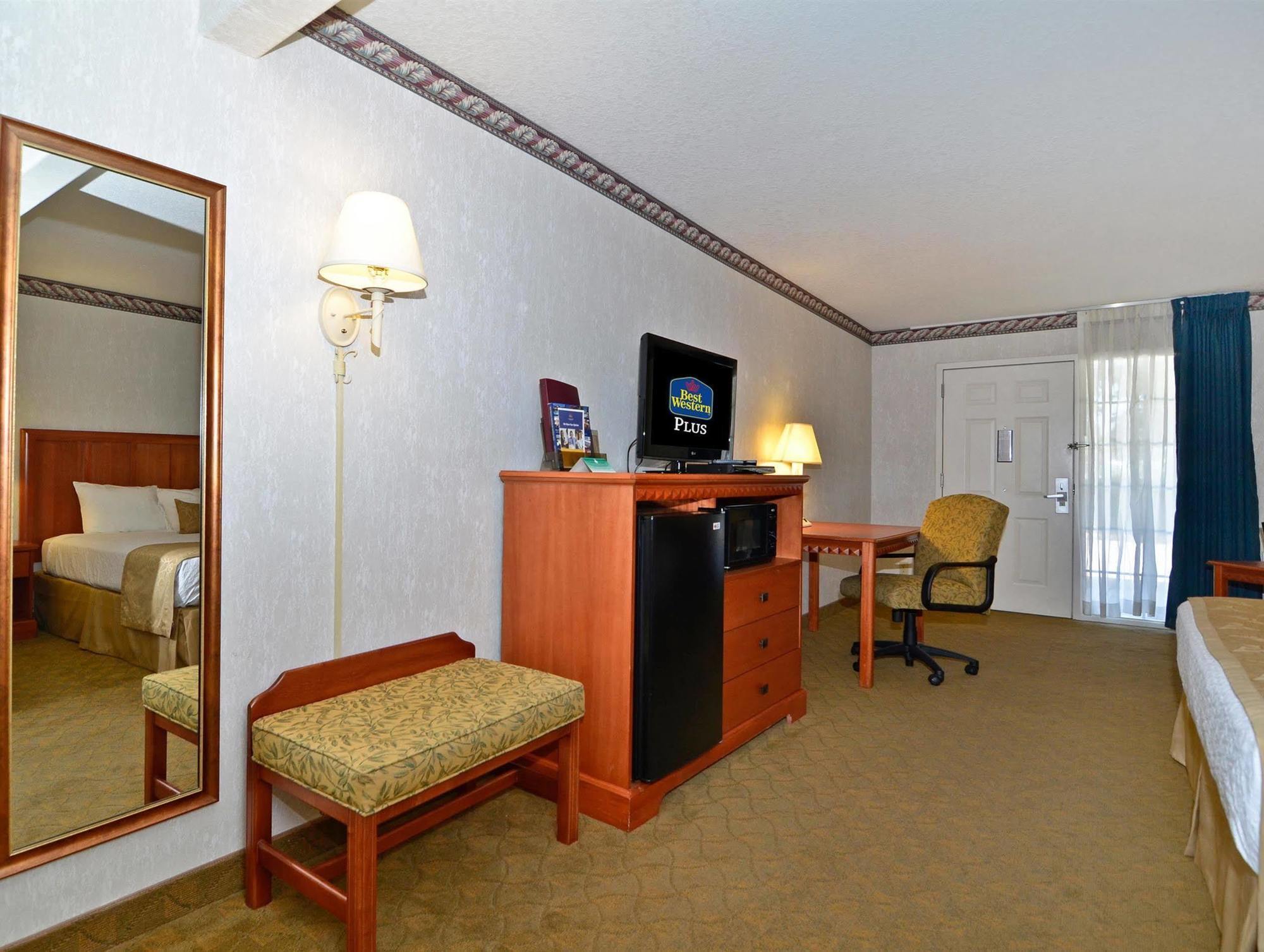 Best Western Marble Falls Inn Экстерьер фото