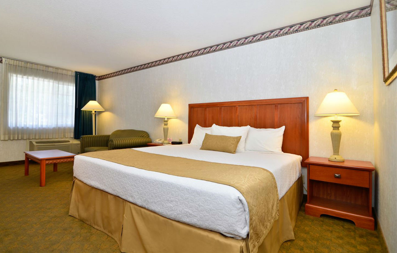 Best Western Marble Falls Inn Экстерьер фото